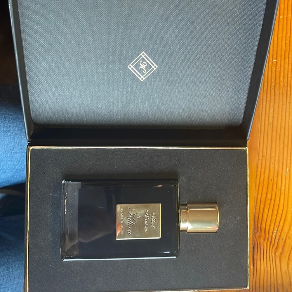 Black Phantom by Killian